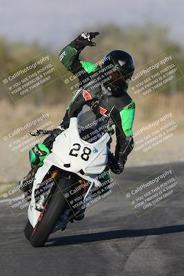 media/Nov-01-2025-CVMA (Sat) [[fc0f7531b8]]/Race 15- Formula 40 MW and LW/